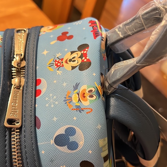 Loungefly Disney backpack - Picture 3 of 6